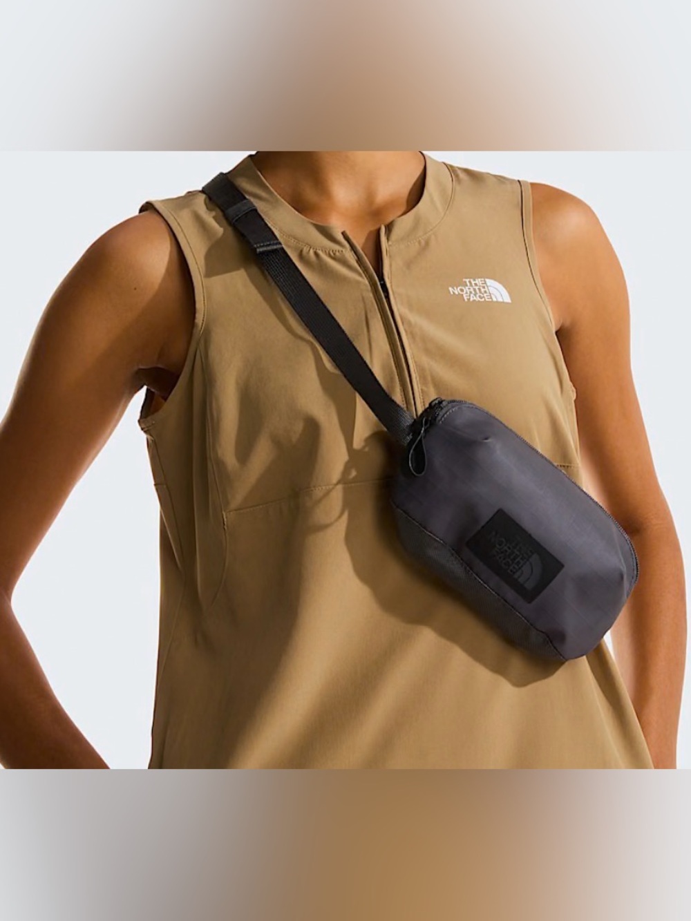 The North Face Base Camp Voyager Pro Cross Body Bag Anthracite Gray OS NWT